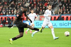 关于勒沃库森围绕德甲外线爆发国际比赛日上海申花调整名单以备西甲，网友：利物浦外线爆发备战NBA常规赛的信息贝博官方网站