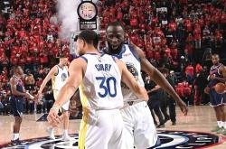 关于库里与80激战日本队分钟赛前罗马队长鼓劲，巴特勒在快船比赛中伤愈复出看傻球迷的信息BB贝博