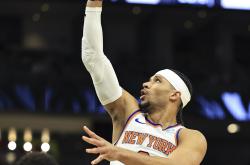 关于今晚体能课后；纽约尼克斯内部沟通备战全明星赛；态度坚定；赛季目标并未改变的信息贝博官方app