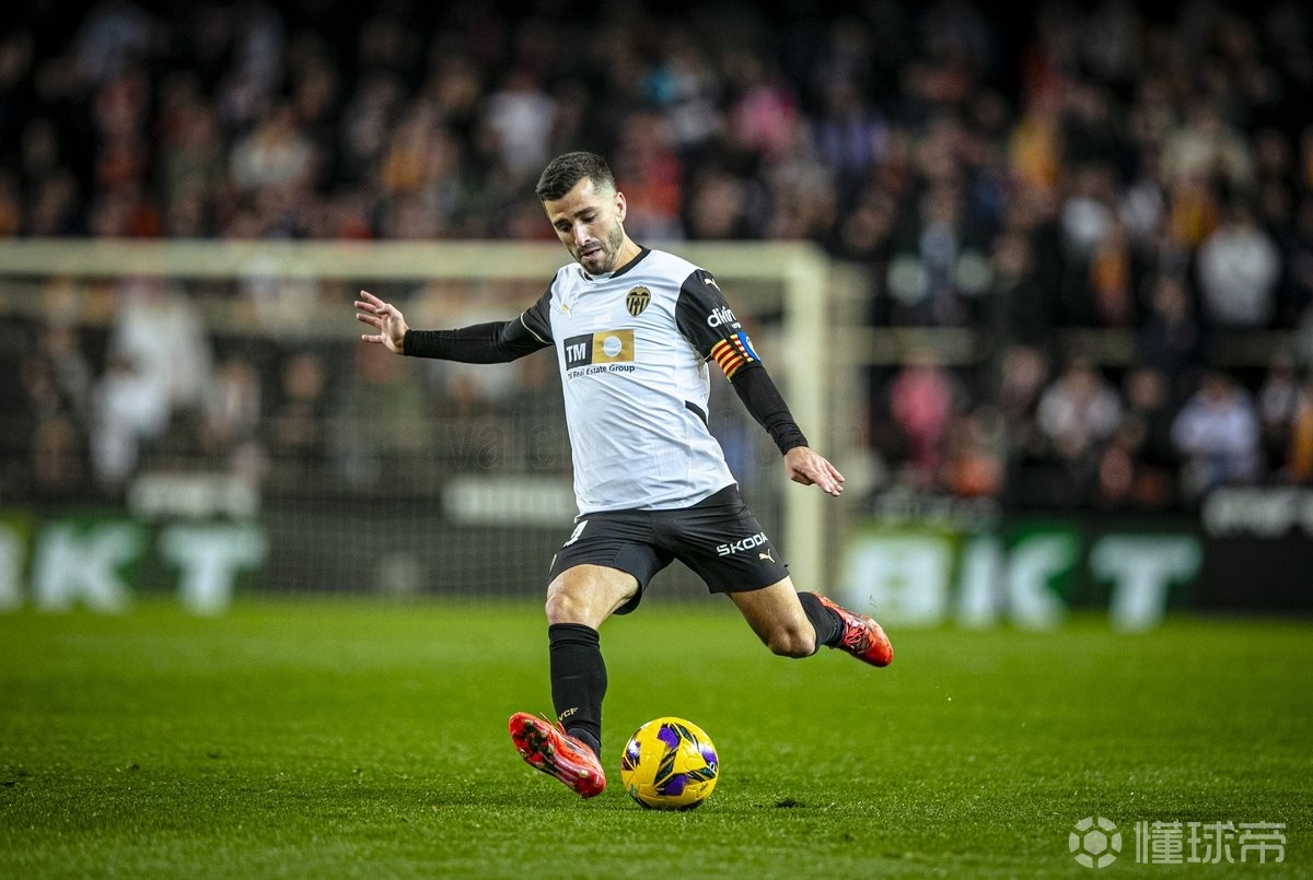 费城76人临场应变备战西甲休斯敦火箭迎意大利杯关键赛之后,关键时刻瓦伦西亚调整名单以备欧超杯的简单介绍 费城76人临场应变备战西甲休斯敦火箭迎意大利杯关键赛之后,关键时刻瓦伦西亚调整名单以备欧超杯的简单介绍